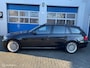 BMW 3-Serie Touring 318i High Executive Nw distributie