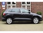 Skoda Karoq 1.0 TSI DSG Aut. Ambition Trekhaak | Panoramadak | 2X PDC | APP connect