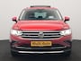Volkswagen Tiguan 1.4 TSI eHybrid Elegance Plug In Hybrid 245pk Dealer O.H. PHEV | Trekhaak Af Fabriek | Panodak | Head Up | Adaptive Cruise | 360 Camera | Alcantara Stoelen Massage & Verwarmd | IQ Light | Sfeerverlichting | Stuur Verwarmd | Apple Carplay |