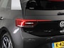Volkswagen ID.3 First Plus 58 kWh 204 pk | Navigatie | Parkeersensoren | Achteruitrijcamera | Stoelverwarming | Apple Carplay/Android Auto | Matrix LED koplampen |