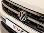 Volkswagen T-Roc 1.5 TSI R-Line Edition / 150pk / Stoel en stuur verwarming / Achteruitrij camera / Keyless /
