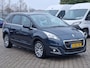 Peugeot 5008 1.6 THP Blue Lease Executive 7p.