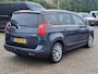 Peugeot 5008 1.6 THP Blue Lease Executive 7p.
