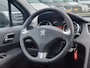 Peugeot 5008 1.6 THP Blue Lease Executive 7p.