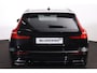 Volvo V60 T4 R-Design - Panorama/schuifdak - IntelliSafe Assist & Surround - Camera achter - DAB+ - Harman/Kardon audio - Adaptieve LED koplampen - Verwarmde voorstoelen, stuur & achterbank - Parkeersensoren voor & achter - Harmon Kardon Audio - Voorruitverwarming - Extra getint glas - Elektr. inklapbare trekhaak - 19' LMV
