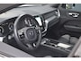 Volvo XC60 2.0 B4 Mild - Hybrid * R-Design * Pano * Trekhaak * Led *