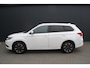 Mitsubishi Outlander 2.0 PHEV Executive Edition - LEDER - NAVIGATIE- CAMERA - PDC