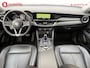 Alfa Romeo Stelvio 2.0 T AWD B-Tech Automaat Trekhaak 2.300kg | Leer | Achteruitrijcamera | Stoel/Stuurwielverwarming | DAB
