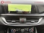 Alfa Romeo Stelvio 2.0 T AWD B-Tech Automaat Trekhaak 2.300kg | Leer | Achteruitrijcamera | Stoel/Stuurwielverwarming | DAB