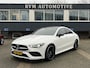 Mercedes-Benz CLA 200 Business Solution AMG VAN: €34.900,- | VOOR: €31.877,- | UW E INDEJAARSVOORDEEL: €3.023,- l 1e eigenaar | NL Auto  Panoramadak | Sfeerverlichting | Elektrische stoelen met geheugen | Camera | Apple CarPlay | Rijklaar geleverd met 12 maanden BOVAG-garantie