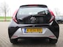 Toyota Aygo 1.0 VVT-i x-play | Airco | Apple Carplay | Parkeercamera | Incl. Garantie | LED Dagrijverlichting |