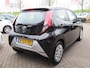 Toyota Aygo 1.0 VVT-i x-play | Airco | Apple Carplay | Parkeercamera | Incl. Garantie | LED Dagrijverlichting |