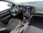 Renault Megane 1.3 TCe Intens | Achteruitrij Camera | Parkeersensoren voor, achter en aan de zijkanten | Headsup Display | Dodehoek Detectie | Automatische Airconditioning