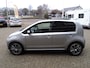 Volkswagen Up! 1.0 high up! Panodak Cruise Stoelverwarming PDC