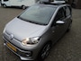 Volkswagen Up! 1.0 high up! Panodak Cruise Stoelverwarming PDC