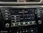 Skoda Superb Combi 1.6 TDI DSG Pano Adaptive CarPlay 19" Trekhaak