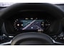 Volvo XC60 2.0 T6 Plug-in hybrid AWD Essential | Facelift | Adaptieve Cruise Control | Trekhaak | Climate | Driver Assist | Getint glas | 22" | Fiscaal 66824 |