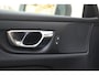 Volvo V60 T5 250PK Momentum / Navigatie / Achteruitrijcamera / Climate Control / Trekhaak, Parkeersensoren / 18'' LM Velgen /