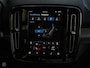 Volvo XC40 Recharge P8 AWD R-Design 78 kWh 408 PK Panoramadak Harman kardon Rondomzicht Camera Cruise Control Adaptief Warmtepomp NIEUWE hoogvoltaccu SOH 100%