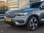 Volvo XC40 Recharge P8 AWD R-Design 78 kWh 408 PK Panoramadak Harman kardon Rondomzicht Camera Cruise Control Adaptief Warmtepomp NIEUWE hoogvoltaccu SOH 100%