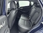 Hyundai Kona Electric EV PREMIUM 64 kWh | TREKHAAK | WARMTEPOMP | 3 FASE | LEDER | NAVI | CLIMA | CRUISE | CAMERA | APPLE CAR PLAY & ANDROID AUTO | STUUR- & STOELVERWARMING | 16'' LM VELGEN | PDC | PRIVACY GLASS |