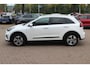Kia e-Niro DynamicPlusLine 64 kWh / SoH 97.3% / Camera / Schuifdak / Leder / Keyless / Navigatie / Dodehoek / DAB / Cruise Control
