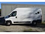 Peugeot Boxer 330 2.0 BlueHDI L2H2 Premium Pack
