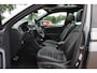 Volkswagen Tiguan 1.5 TSI ACT Highline Business 3x R-Line / Panoramadak / Camera / Leder / 20'' / Blackpack / CarPlay / DAB / Stoelverwarming / Virtual Cockpit / ACC