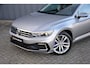 Volkswagen Passat Variant 1.4 TSI PHEV GTE Business * Leer/Alcantara * 18" * Matrix LED * Camera * Trekhaak * 1e eig. * Zeer mooi