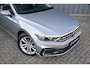 Volkswagen Passat Variant 1.4 TSI PHEV GTE Business * Leer/Alcantara * 18" * Matrix LED * Camera * Trekhaak * 1e eig. * Zeer mooi