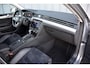Volkswagen Passat Variant 1.4 TSI PHEV GTE Business * Leer/Alcantara * 18" * Matrix LED * Camera * Trekhaak * 1e eig. * Zeer mooi