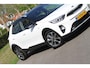 Kia Stonic 1.0 T-GDi DynamicLine / Van 1e eigenaar / Airco / Navigatie / Achteruitrijcamera / Zwart metallic dak / enz.