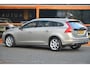 Volvo V60 T5 Automaat Summum | Adaptive Cruise | Trekhaak | Harman Kardon | Panoramadak | Camera | Stoelverwarming