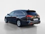 Kia Ceed Sportswagon 1.0 T-GDi DynamicPlusLine | Stoel en stuurverwarming | Navigatie | Camera | Getinte ramen achter | Keyless met startknop | Elektrische achterklep |