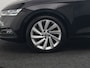 Skoda Octavia Combi 1.4 TSI iV Business Edition Plus Plug In Hybrid 204pk Dealer O.H. PHEV | Trekhaak | Adaptive Cruise | Canton Audio | Alcantara Sportstoelen Memory & Verwarmd | Apple Carplay | Sfeerverlichting | Stuur Verwarmd | Virtual | Navigatie | Keyless |