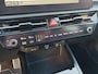 Kia Niro 1.6 GDi Hybrid ExecutiveLine | Trekhaak | Stoel verwarming en koeling | Elektrisch bedienbare voorstoelen | Schuifdak | Lederen bekleding | navigatie | Camera | Dodehoek detectie |
