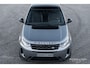 Land Rover Discovery Sport P300e 21.600km black-pack