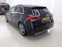 Mercedes-Benz A-klasse 200 163PK Business Solution AMG+Leder+Pano-dak+Led+navi+wifi+stoel-verw+camera+dab+