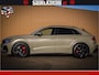 Audi RS Q8 RSQ8 600PK 4.0 TFSI | MATT OLIVE GREEN | QUATTRO | MEGA VOLLE RSQ8 | BANG & OLUFSEN | HUD | 4 WIELBESTURING | 23 INCH AUDI SPORT WHEELS | RS BEKLEDING ZWART | PANO | SOFTCLOSE | De Lamborghini Urus en Audi RS Q8 zijn beide supersnelle SUV's met dezelfde basis (4.0L V8 twin-turbo motor van de VW Group)