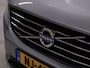 Volvo XC60 2.0 D4 FWD R-Design [TREKHAAK, FLIPPERS, CRUISE CONTROL, BLUETOOTH, NAVIGATIE, PARKEERSENSOR, NIEUWSTAAT]