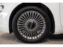Fiat 500 Passion 42 kWh | Apple Carplay & Android Auto | Climate Controle | Keyless | Lichtmetalen velgen |