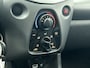 Toyota Aygo 1.0 VVT-i x-play | 1e Eigenaar | NIEUW GELEVERD & ONDERHOUDEN | Apple Carplay / Android Auto | PDC achter | MS RES