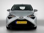 Toyota Aygo 1.0 VVT-i x-play | 1e Eigenaar | NIEUW GELEVERD & ONDERHOUDEN | Apple Carplay / Android Auto | PDC achter | MS RES