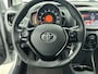 Toyota Aygo 1.0 VVT-i x-play | 1e Eigenaar | NIEUW GELEVERD & ONDERHOUDEN | Apple Carplay / Android Auto | PDC achter | MS RES
