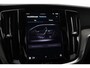 Volvo V60 T6 Plug-in hybrid Plus Dark | Panoramadak | Trekhaak | 360° Camera | ACC | harman/kardon
