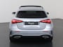 Mercedes-Benz A-klasse 180 Business Solution AMG | Panoramaschuifdak | Stoelverwarming | Achteruitrijcamera | MULTIBEAM LED |