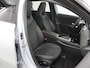 Mercedes-Benz A-klasse 180 Business Solution AMG | Panoramaschuifdak | Stoelverwarming | Achteruitrijcamera | MULTIBEAM LED |