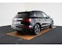 Audi Q5 SQ5 3.0 TDI SQ5 quattro Trekhaak - Panoramadak - Head up - B&O - Sportstoelen - Interieurvoorverwarming - Adaptive air suspension Sport - Optiekpakket zwart plus - Privacy Glas - Zonwering -
