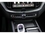 Volvo XC60 T6 Plug-in hybrid AWD Plus Black Edition | Long Range | Google | Panoramadak | 360 Camera | Head-Up Display | Luchtvering | Harman Kardon Audio | 22" lichtmetalen velgen | Elek. Stoelen | Getint Glas | Keyless Entry | Adaptive Cruise Control | Memory | Dodehoekdetectie | Zitverlenging | Elek. Achterklep | Premium Pakket | Volvo On Call