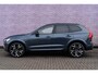 Volvo XC60 T6 Plug-in hybrid AWD Plus Black Edition | Long Range | Google | Panoramadak | 360 Camera | Head-Up Display | Luchtvering | Harman Kardon Audio | 22" lichtmetalen velgen | Elek. Stoelen | Getint Glas | Keyless Entry | Adaptive Cruise Control | Memory | Dodehoekdetectie | Zitverlenging | Elek. Achterklep | Premium Pakket | Volvo On Call